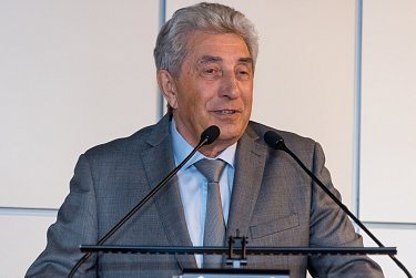 Сергей Грачев поздравил машиностроителей Оренбуржья